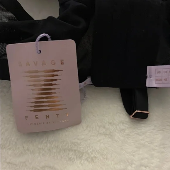 Elegant Purple Lace Bra - Picture 4 of 5